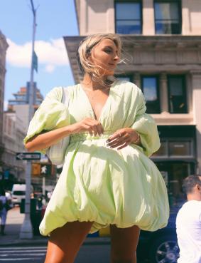 Выпускницы